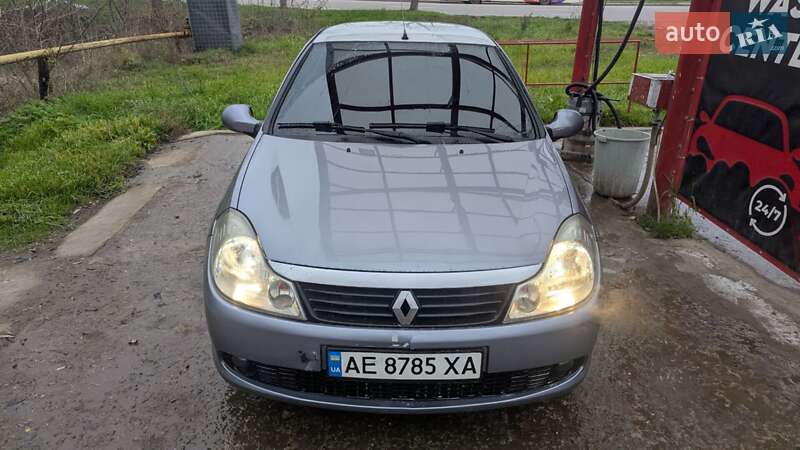 Легковые Renault Thalia