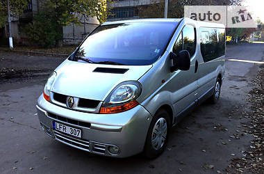 Renault Trafic  2004