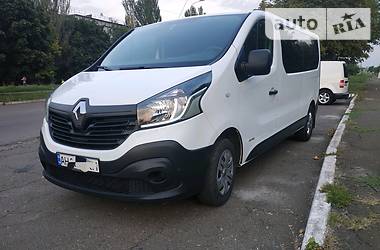 Renault Trafic LONG пас. 2015