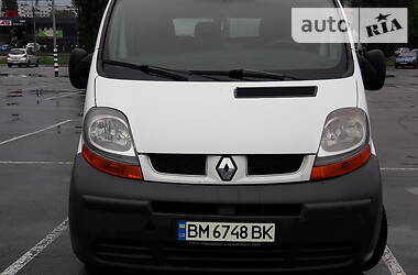 Renault Trafic  2004