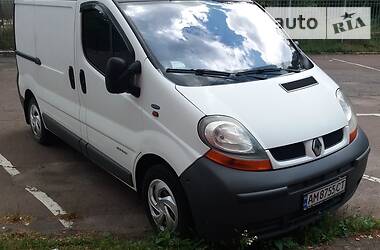 Renault Trafic  2005