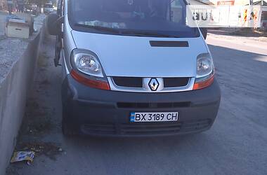 Renault Trafic  2005