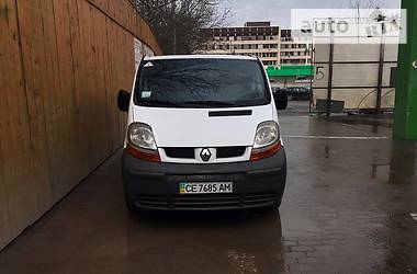 Renault Trafic  2003