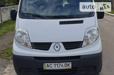 Renault Trafic  2005