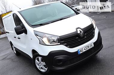 Renault Trafic twin turbo  2015