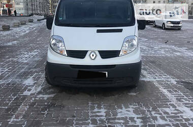 Renault Trafic  2012