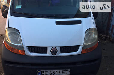 Renault Trafic  2001