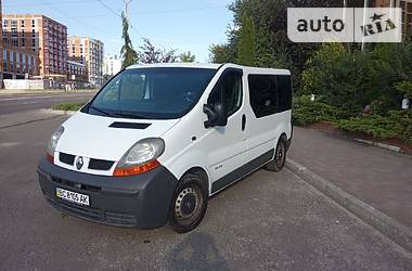 Renault Trafic  2004