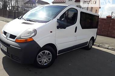 Renault Trafic  2004