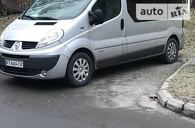 Renault Trafic  2012