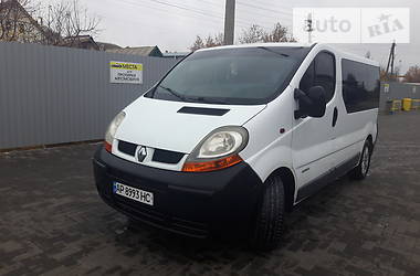 Renault Trafic  2004