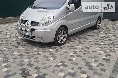 Renault Trafic  2011