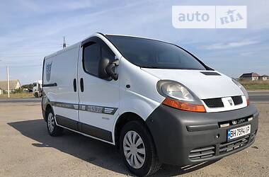 Renault Trafic  2001