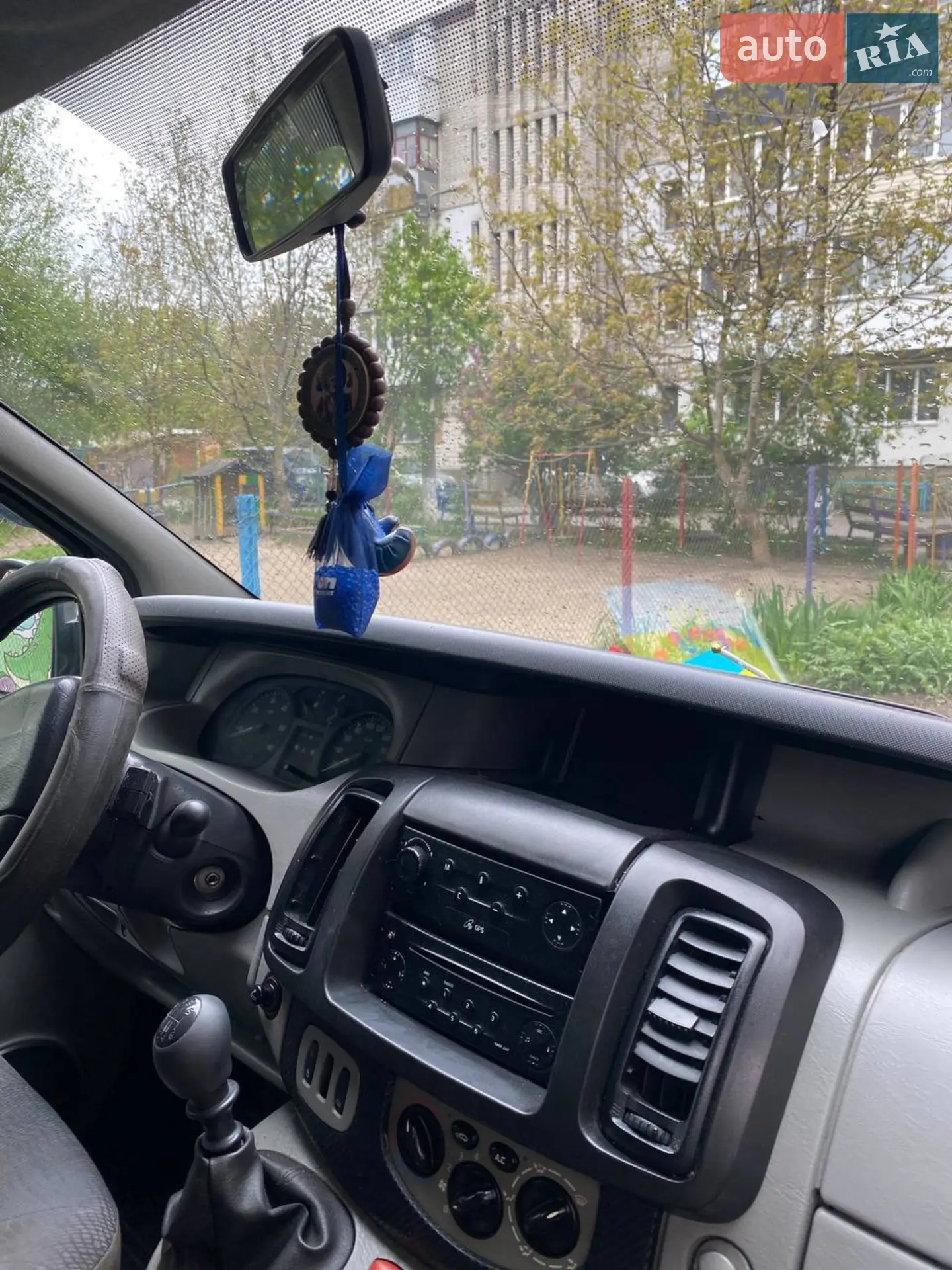 Renault Trafic 2005 VIN VF1FLBCA65V228530 фото оголошення 4 з 13
