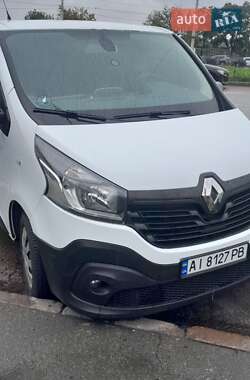 Renault Trafic  2015