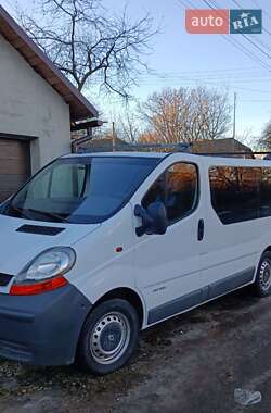 Renault Trafic  2005