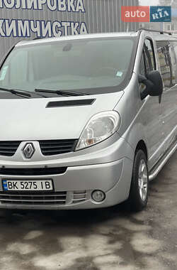 Renault Trafic 2011