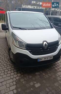 Renault Trafic  2015