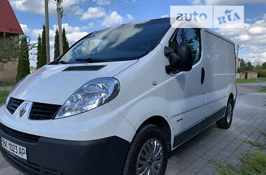 Renault Trafic  2012