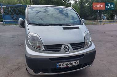 Renault Trafic  2012