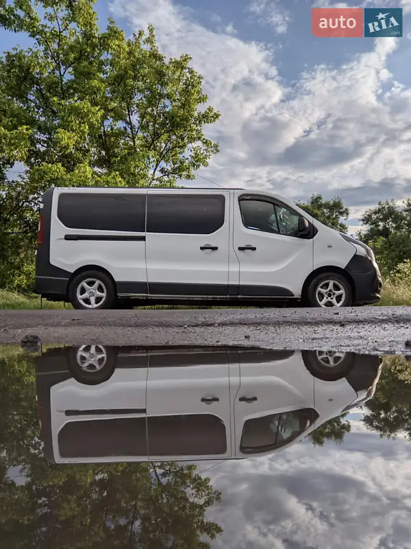 Renault Trafic 2015