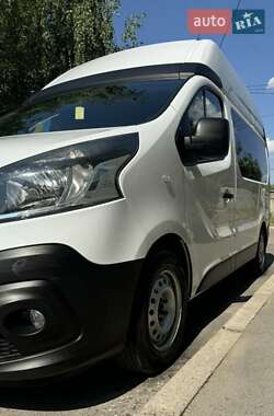 Renault Trafic 2016