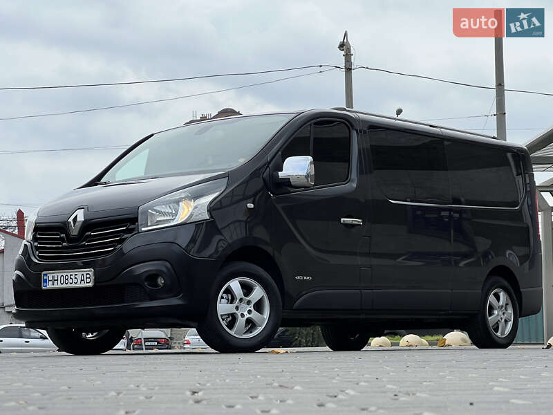 Вантажний фургон Renault Trafic