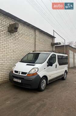 Renault Trafic  2005