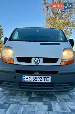 Renault Trafic  2005