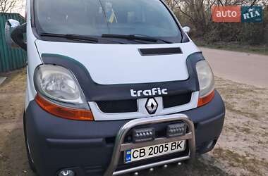 Renault Trafic  2005