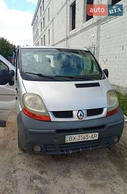 Renault Trafic  2003