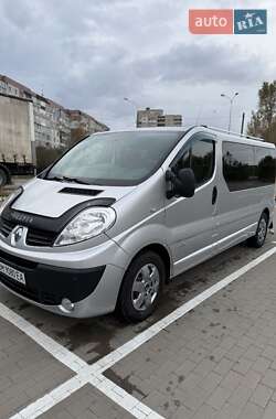 Renault Trafic 2011