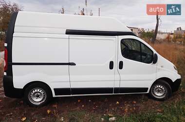 Renault Trafic  2010