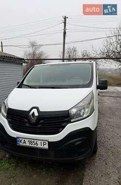 Renault Trafic  2015
