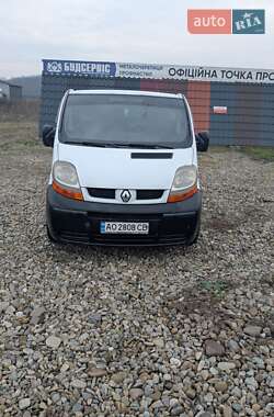 Renault Trafic  2002