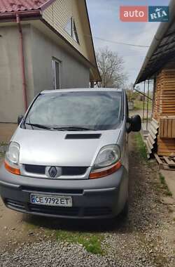Renault Trafic  2005