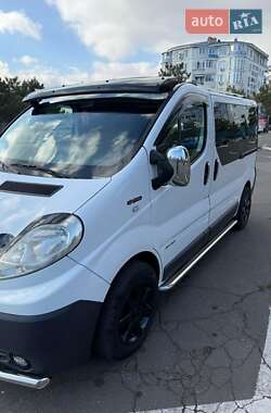 Renault Trafic 2011