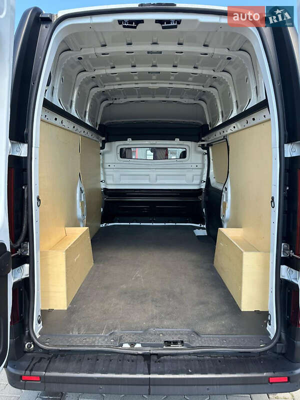 Грузовой фургон Renault Trafic 2021 в Глыбокой