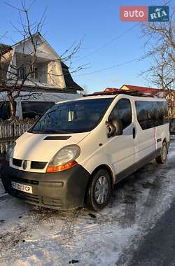 Renault Trafic  2004