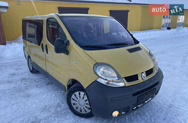 Renault Trafic  2002