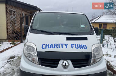 Renault Trafic  2012