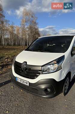 Renault Trafic  2015