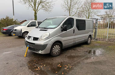 Renault Trafic  2012