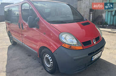 Renault Trafic  2004