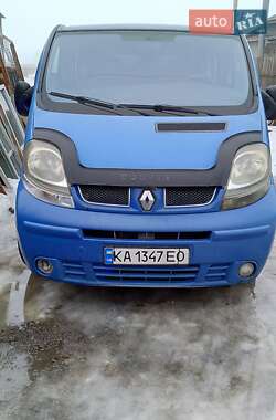 Renault Trafic  2005