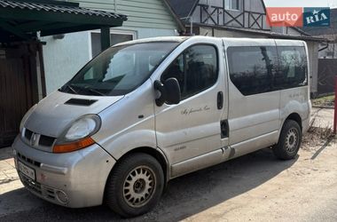 Renault Trafic  2003