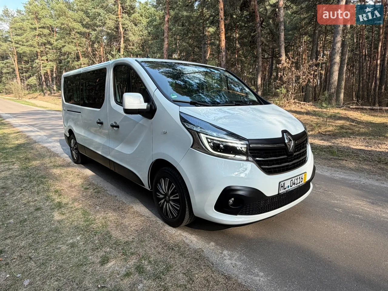 2021 Renault Trafic - мініатюра 2