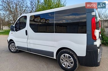 Renault Trafic  2006