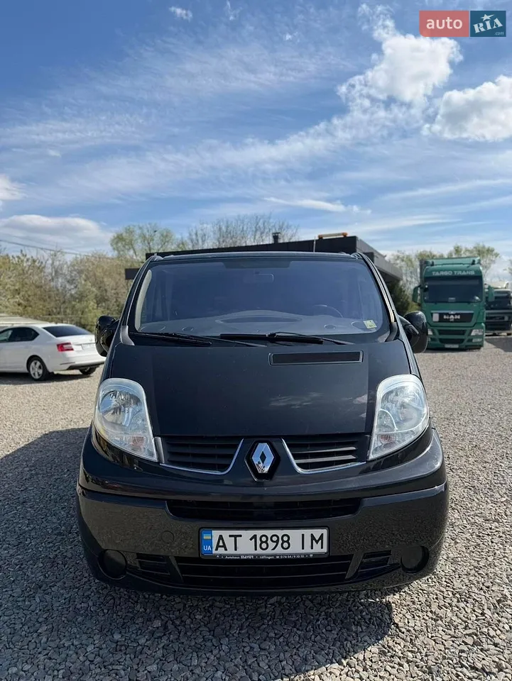2014 Renault Trafic - мініатюра 2
