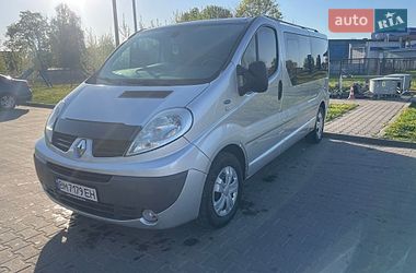Renault Trafic  2011